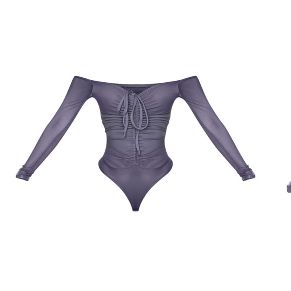 🪩NWT! Pretty Little Thing shape charcoal mesh ruched bodysuit - size 8 - Picture 5 of 12